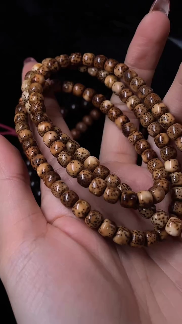 【闪购商品】星月菩提吊坠精工级浅珀桶珠7*6长串