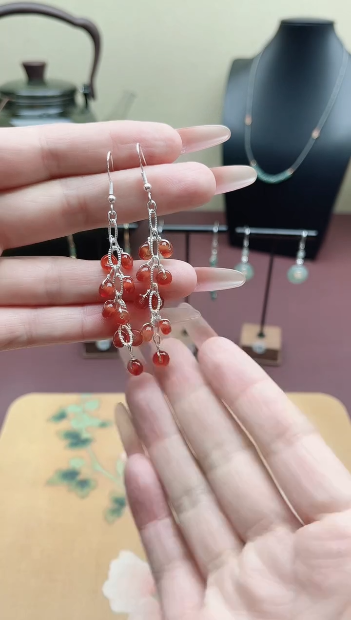 未镶嵌耳饰玛瑙/玉髓00红色流苏