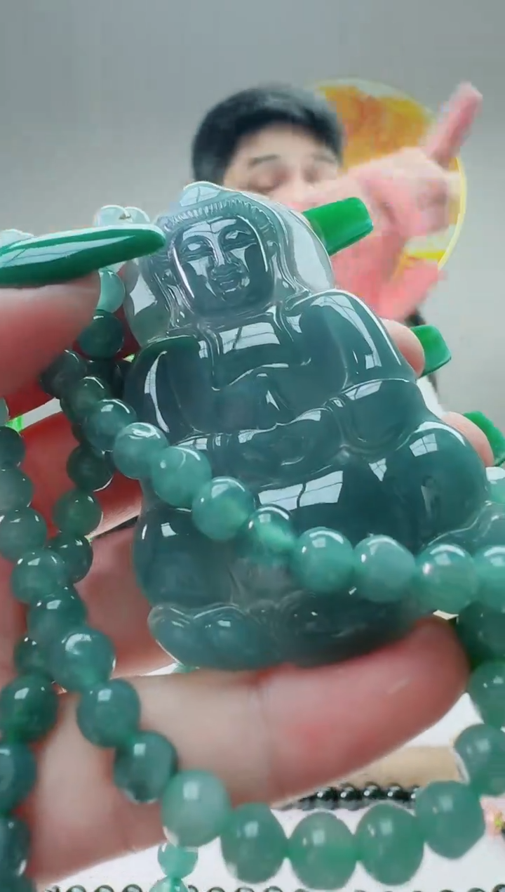 翡翠未镶嵌颈饰多样性随机发其一