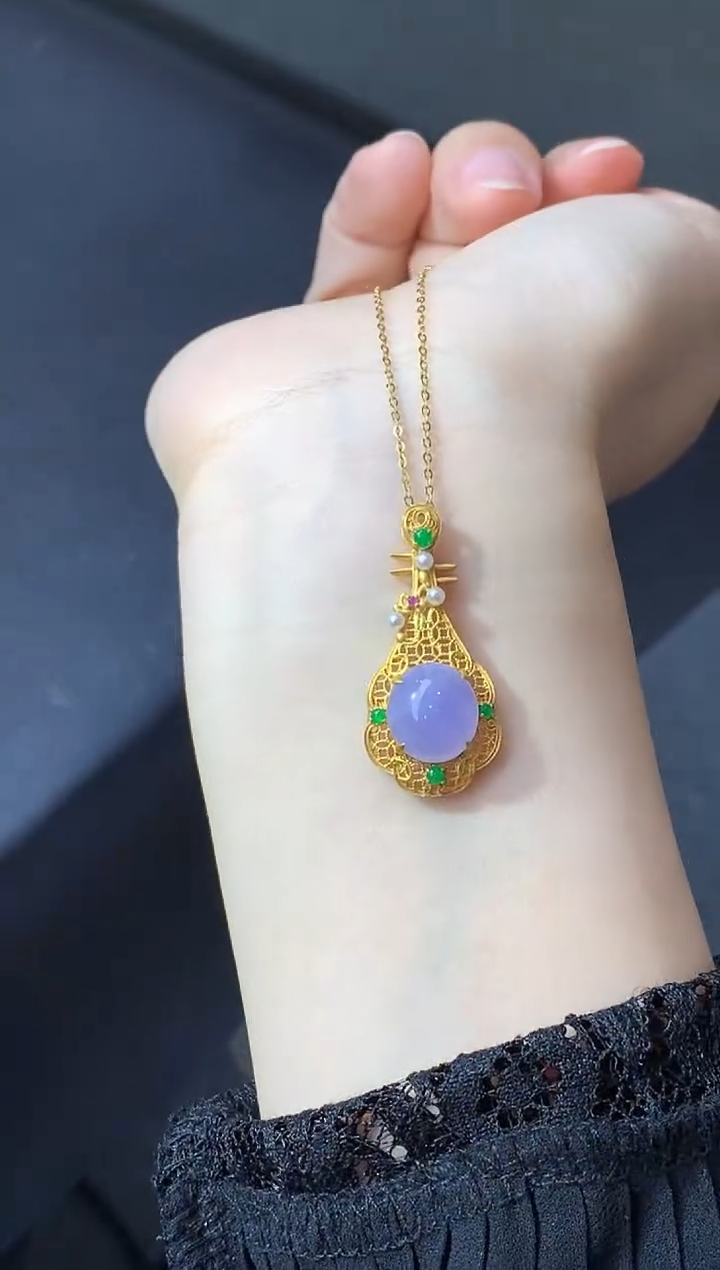 颈饰18K金镶嵌翡翠632-中国好珍宝