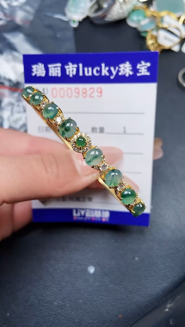 【闪购商品】翡翠颈饰银S925镶嵌9829