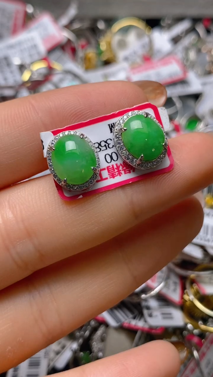 银S925镶嵌戒指翡翠百内无证书