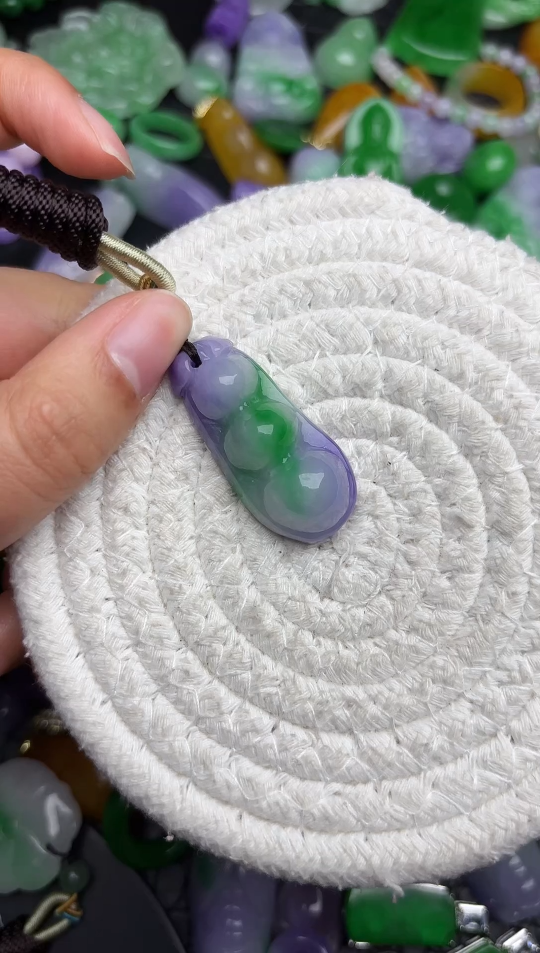 颈饰未镶嵌翡翠缅甸翡翠吊坠