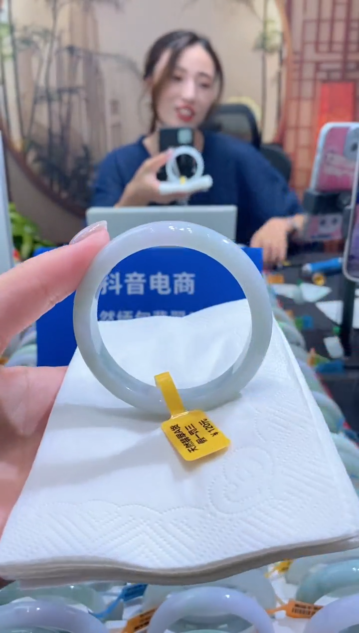 未镶嵌手镯翡翠000079607