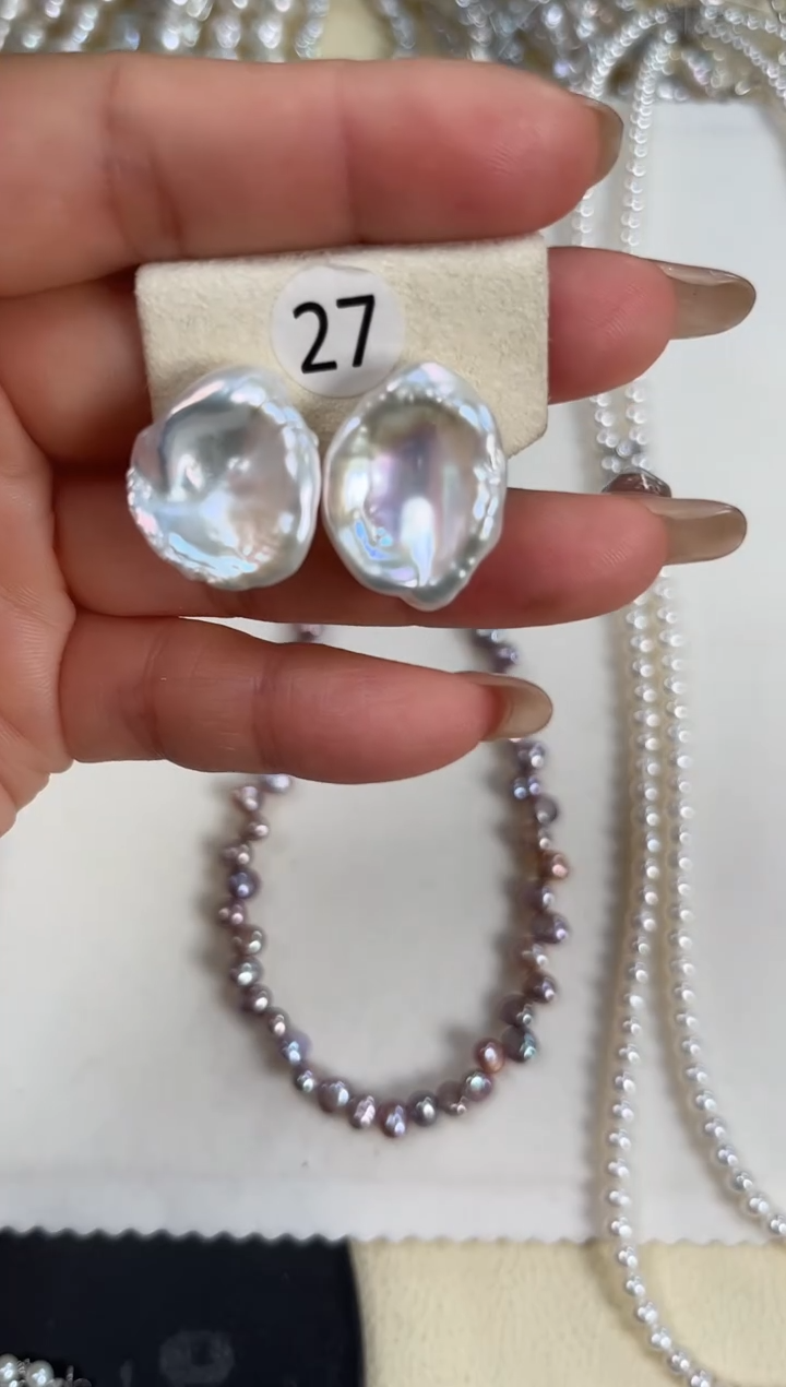 银S925镶嵌耳饰淡水珍珠是**？巴洛克