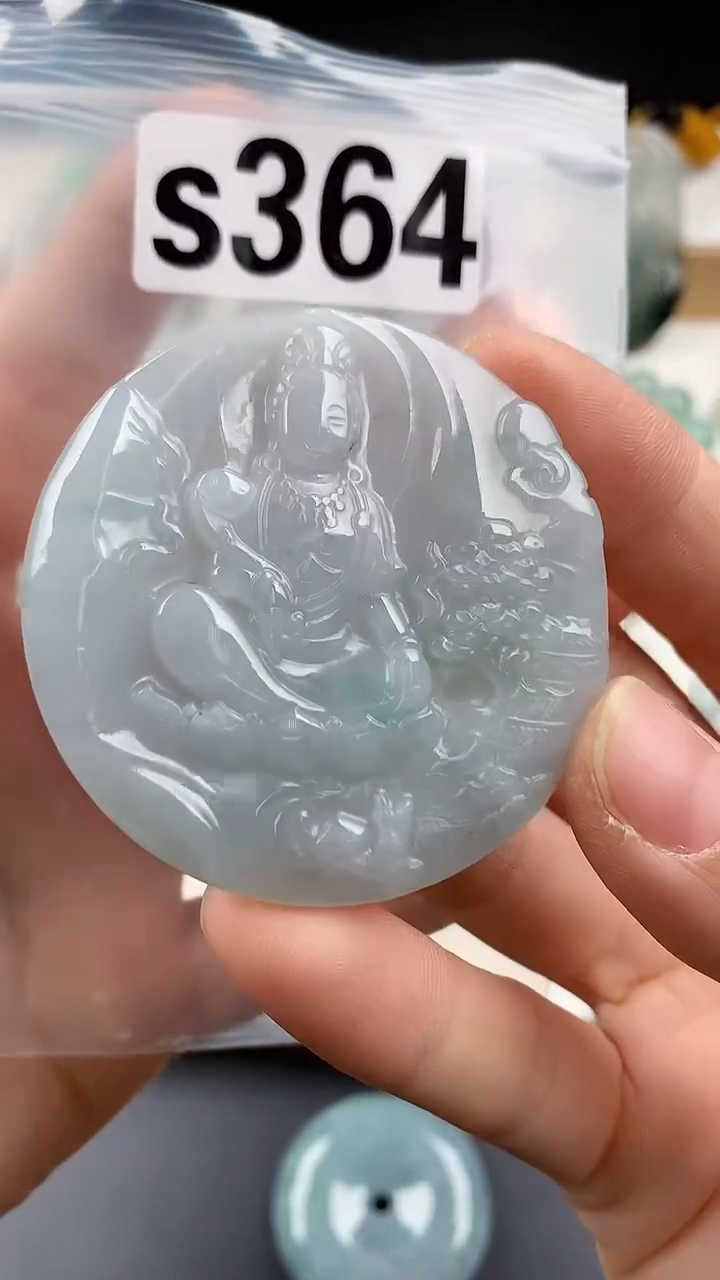 颈饰未镶嵌翡翠天然翡翠吊坠挂件