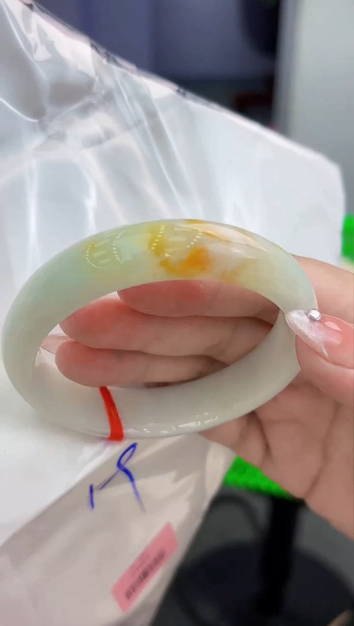 【闪购商品】翡翠手镯未镶嵌翡翠手镯