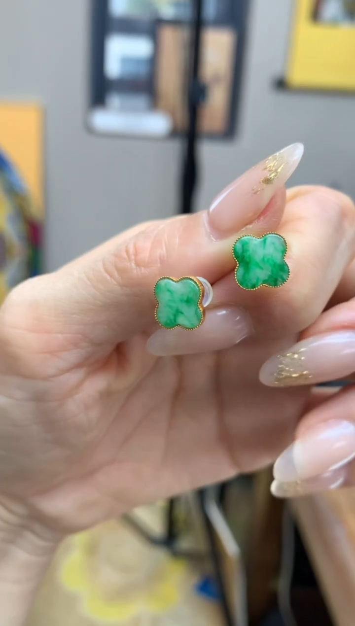 【闪购商品】翡翠耳饰18K金镶嵌耳钉