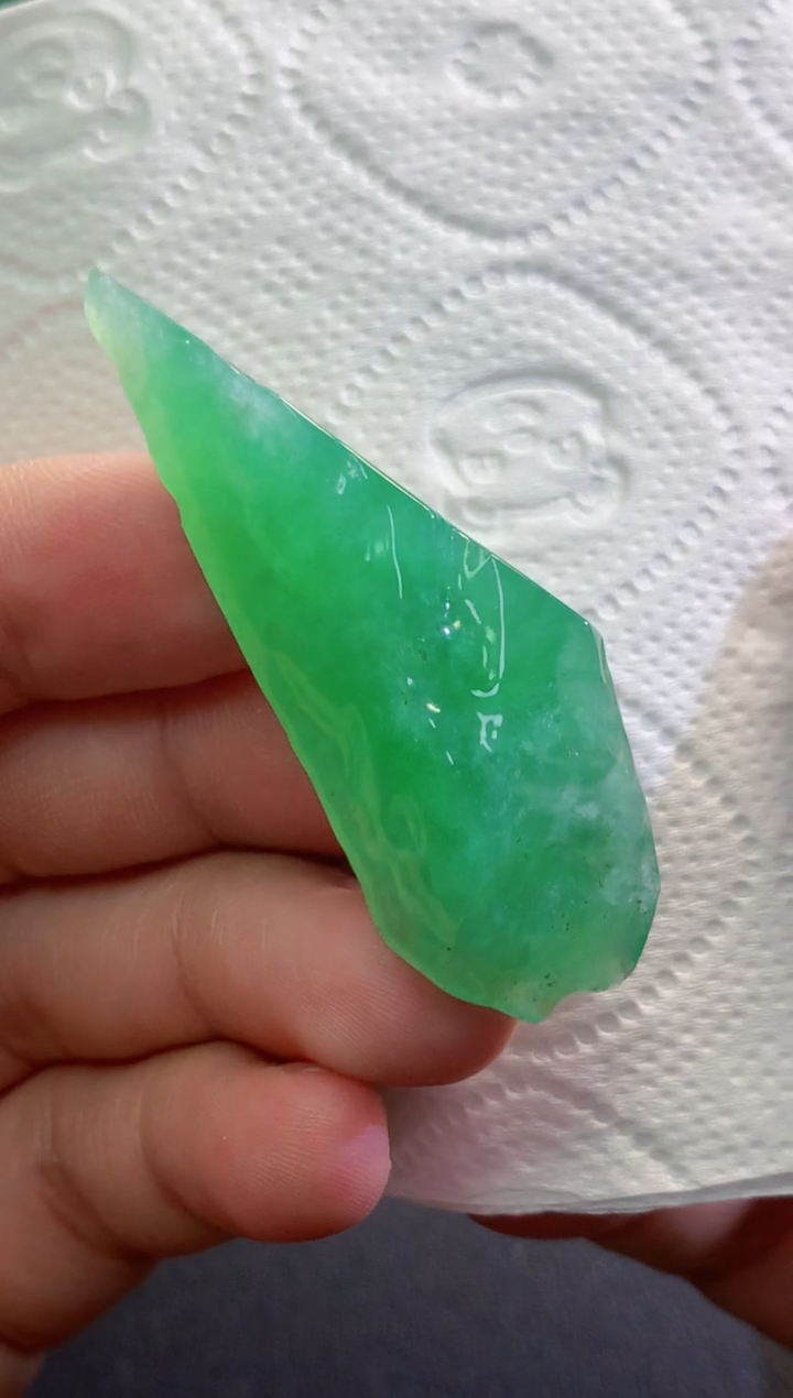 翡翠未镶嵌吊坠(不含链)031