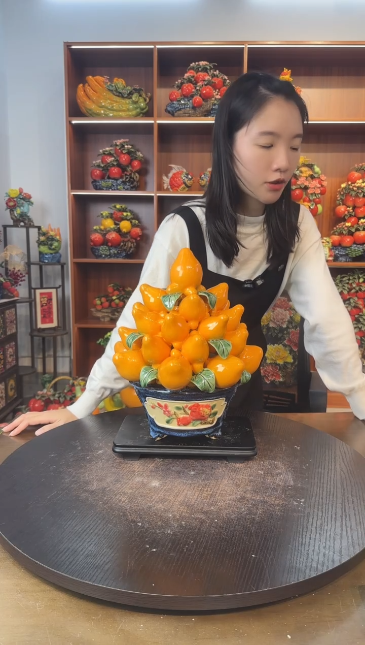 陶瓷36公分高五代同堂果