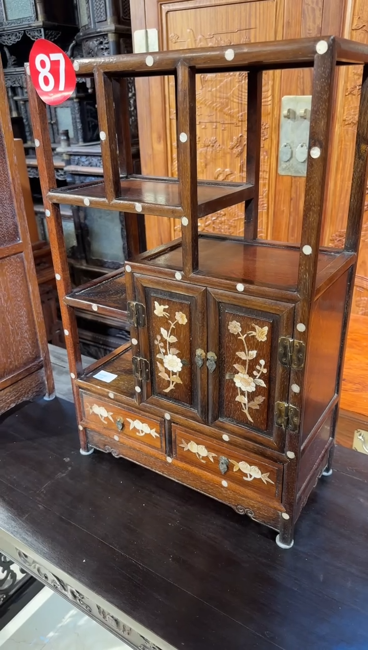 【闪购商品】木木艺缅花镶嵌太阳花博古架1980.8888