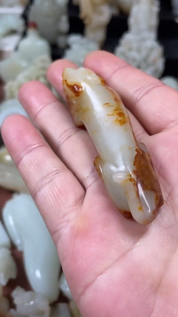 未镶嵌和田玉（糖玉）挂件手把