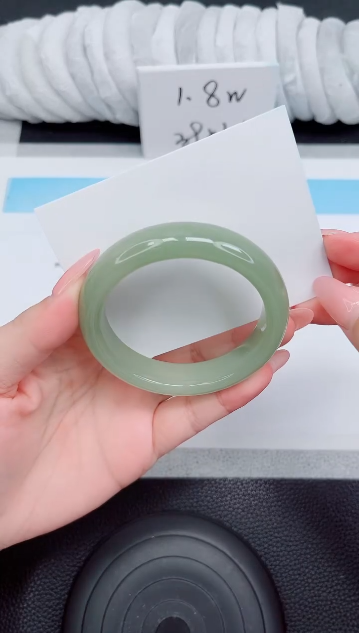 石英质玉手镯未镶嵌157-56.2