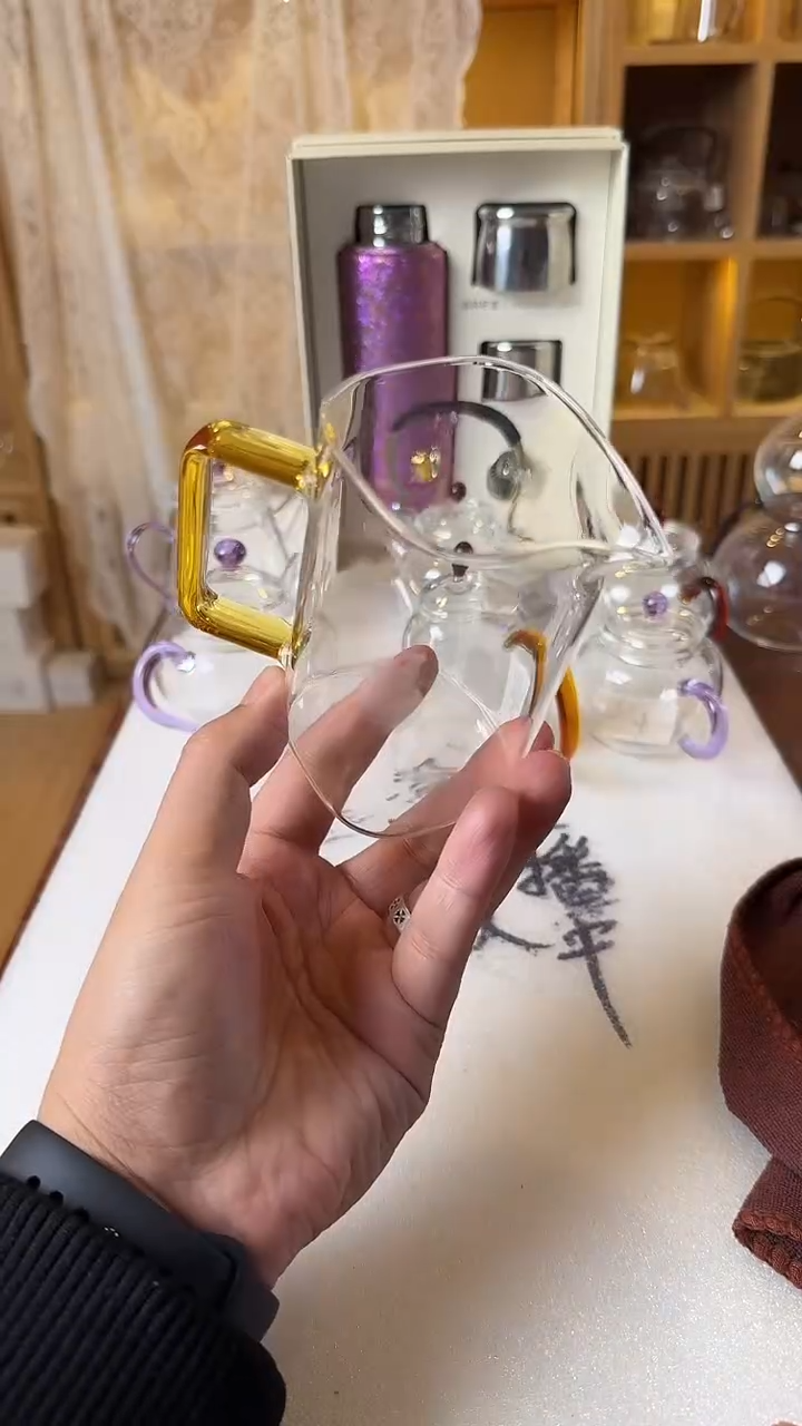 四方黄。。。。。。。。。。