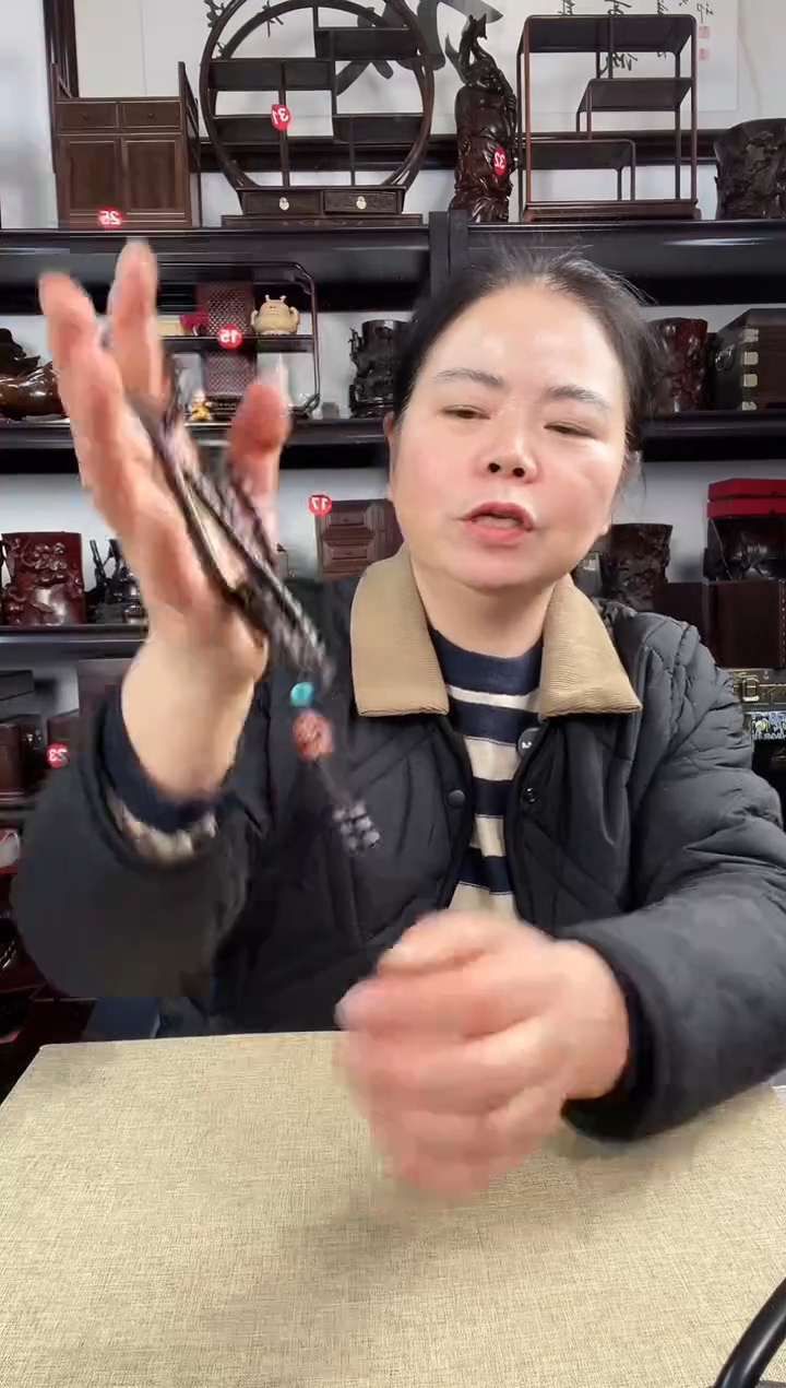 木老李红木工艺品309瑕疵