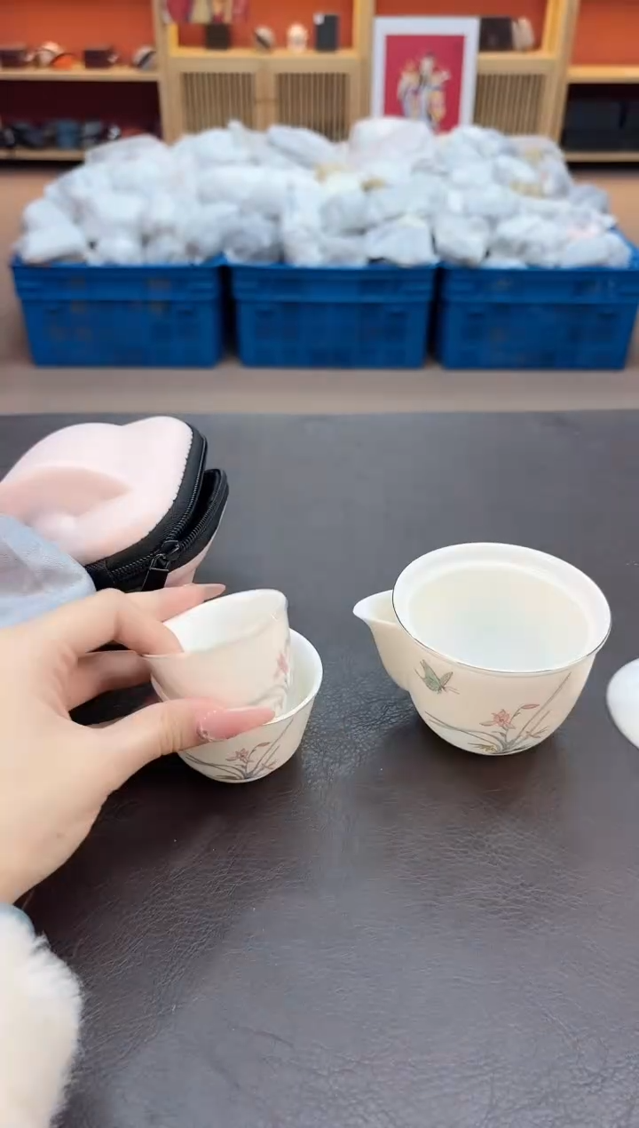 【闪购商品】摆件瓷SC1111111111