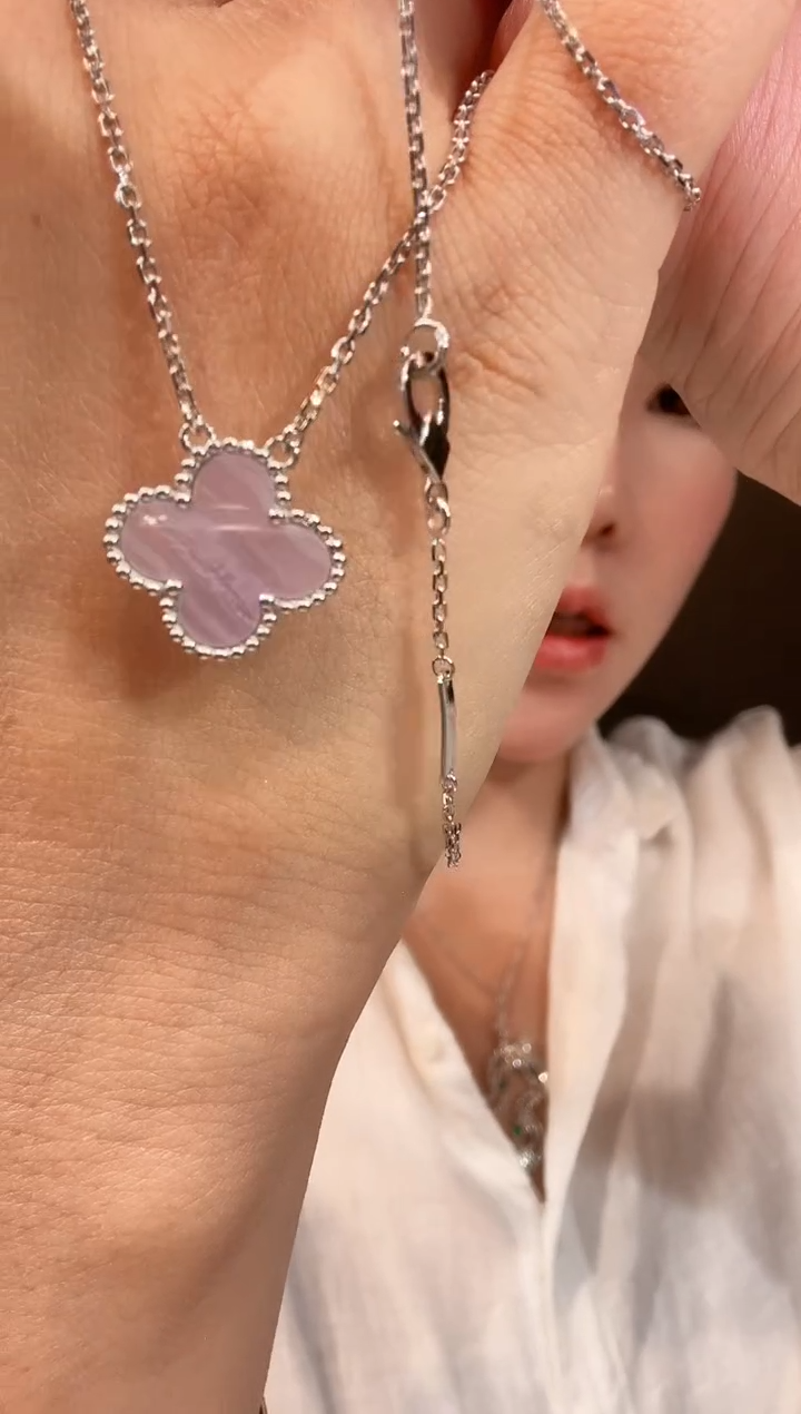 【闪购商品】玛瑙/玉髓手链18K金镶嵌紫色四叶草项链