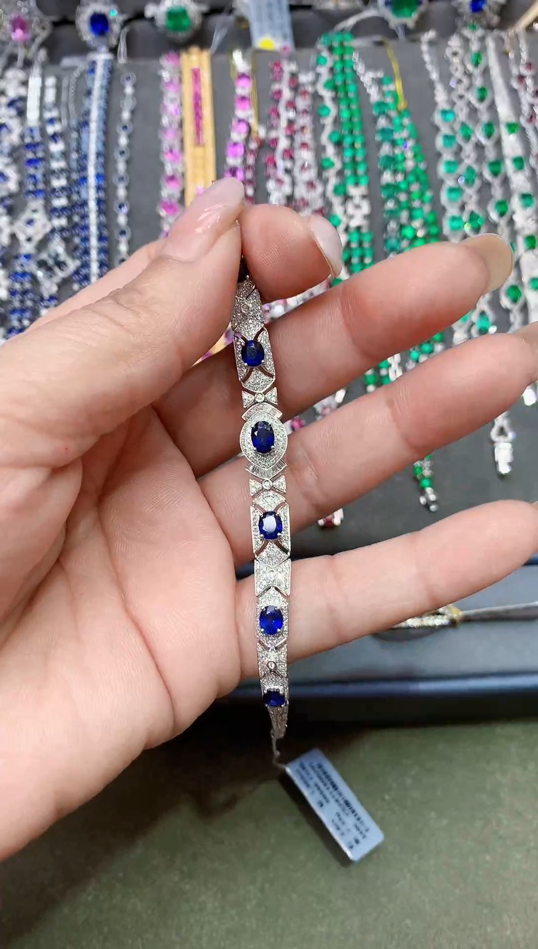 【闪购商品】蓝宝石手链18K金镶嵌1
