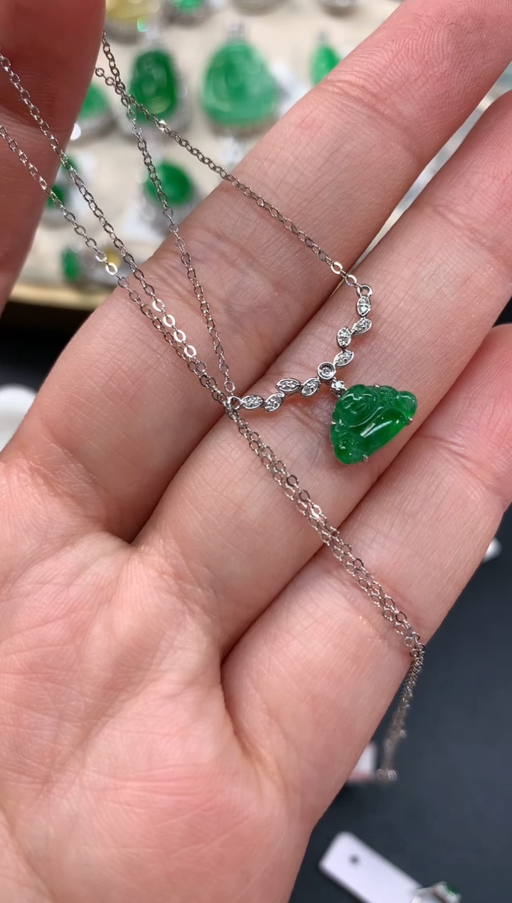 【闪购商品】翡翠颈饰18K金镶嵌佛公A78|1980