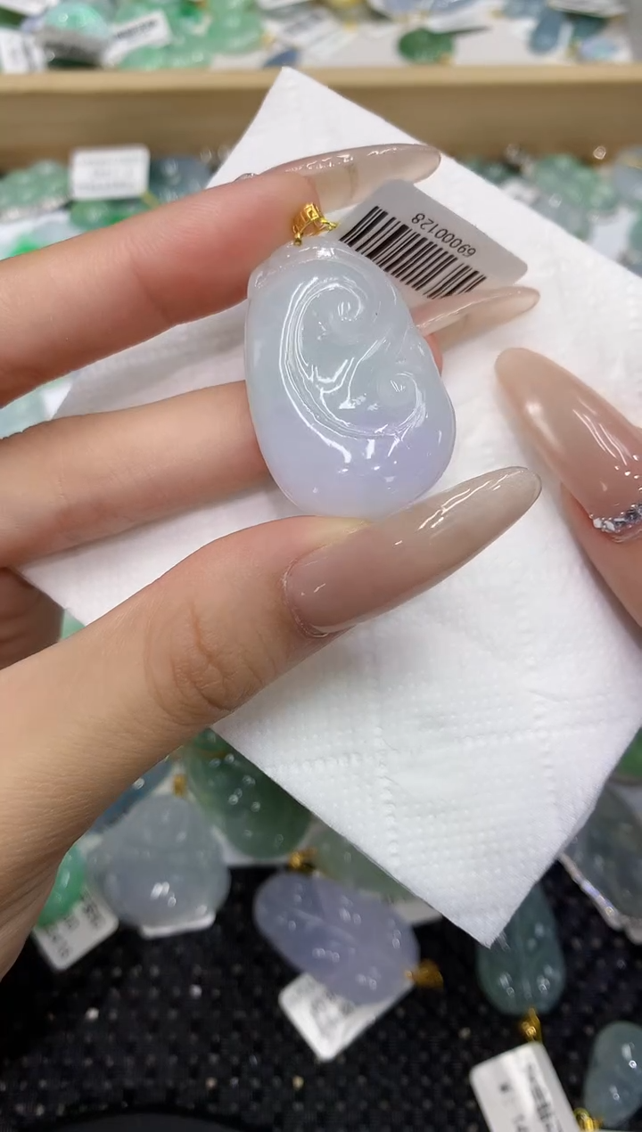 翡翠18K金镶嵌颈饰 111111111111