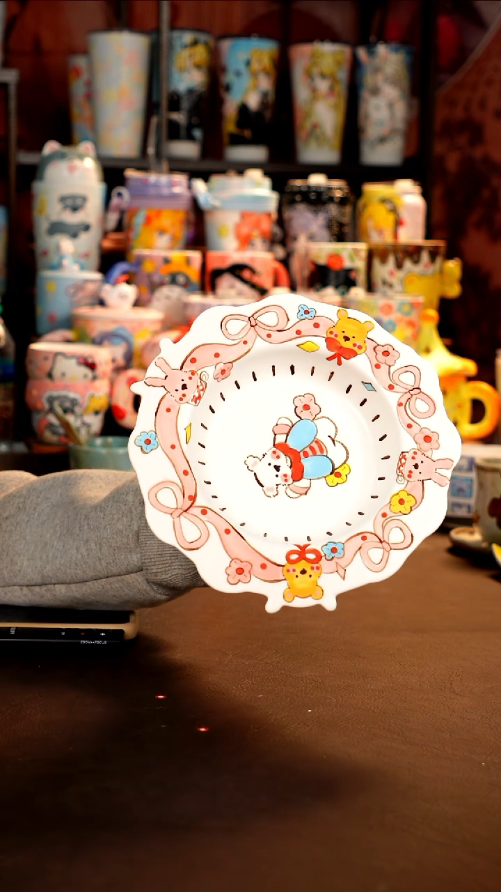 景德镇设计款手工手绘杯杯