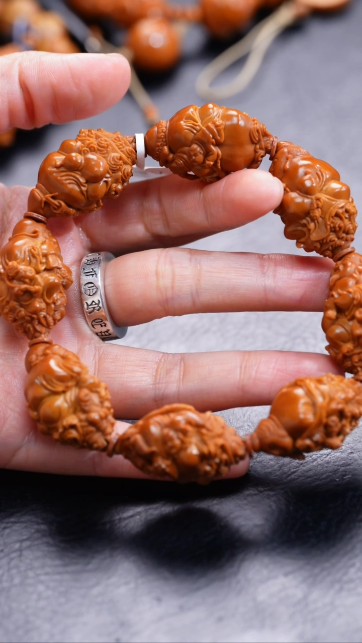 【闪购商品】橄榄核吊坠橄榄核