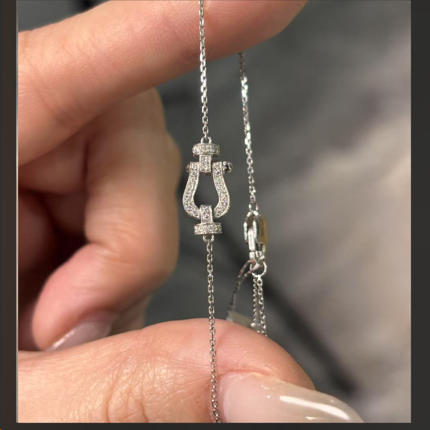 【千盟珠宝】18k 20分重版白马蹄手链