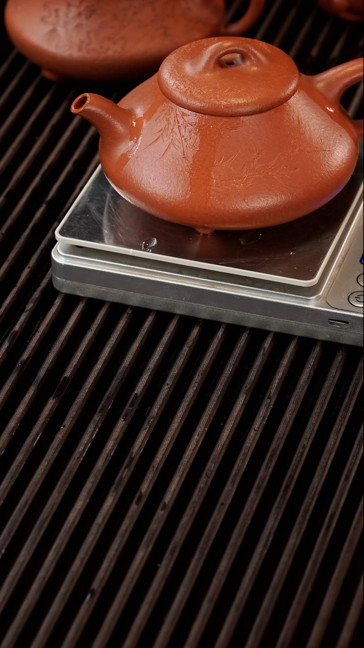 【闪购商品】紫砂茶壶红降破 石瓢 刻绘 半手工