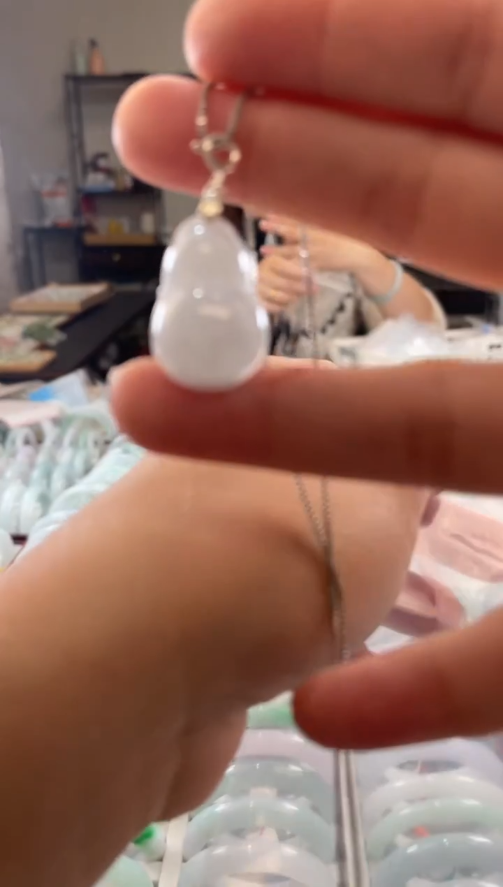 颈饰未镶嵌翡翠多样性发一