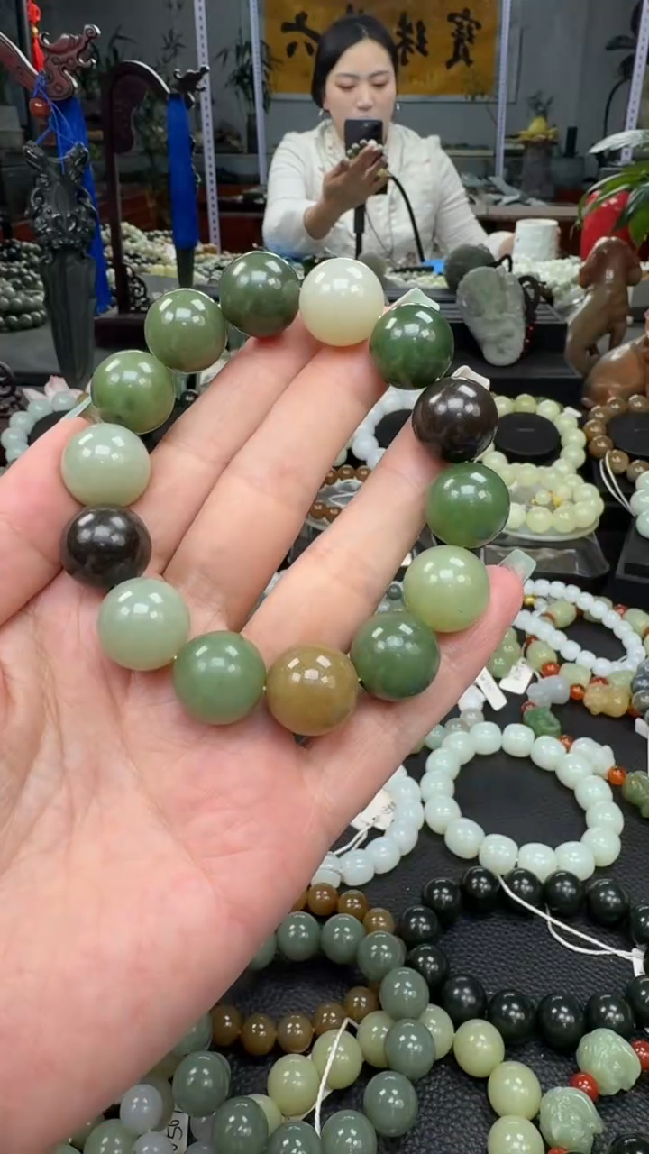 未镶嵌手串和田玉多宝卡16