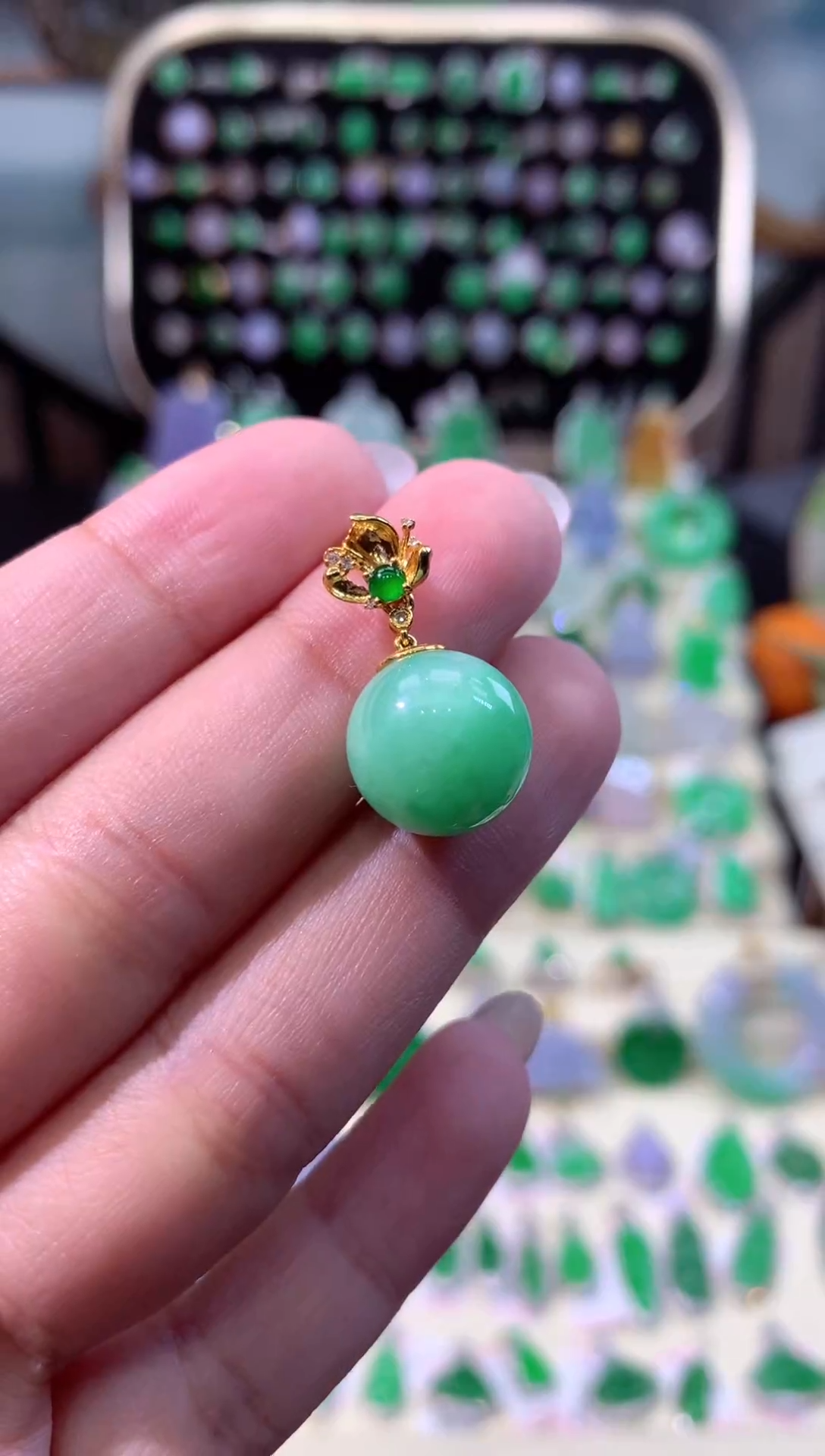 【闪购商品】翡翠颈饰18K金镶嵌缅甸天然A货翡翠