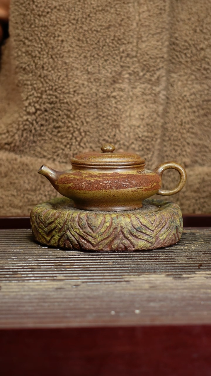宜兴原矿紫砂壶茶壶宜兴原矿紫砂壶茶壶180C
