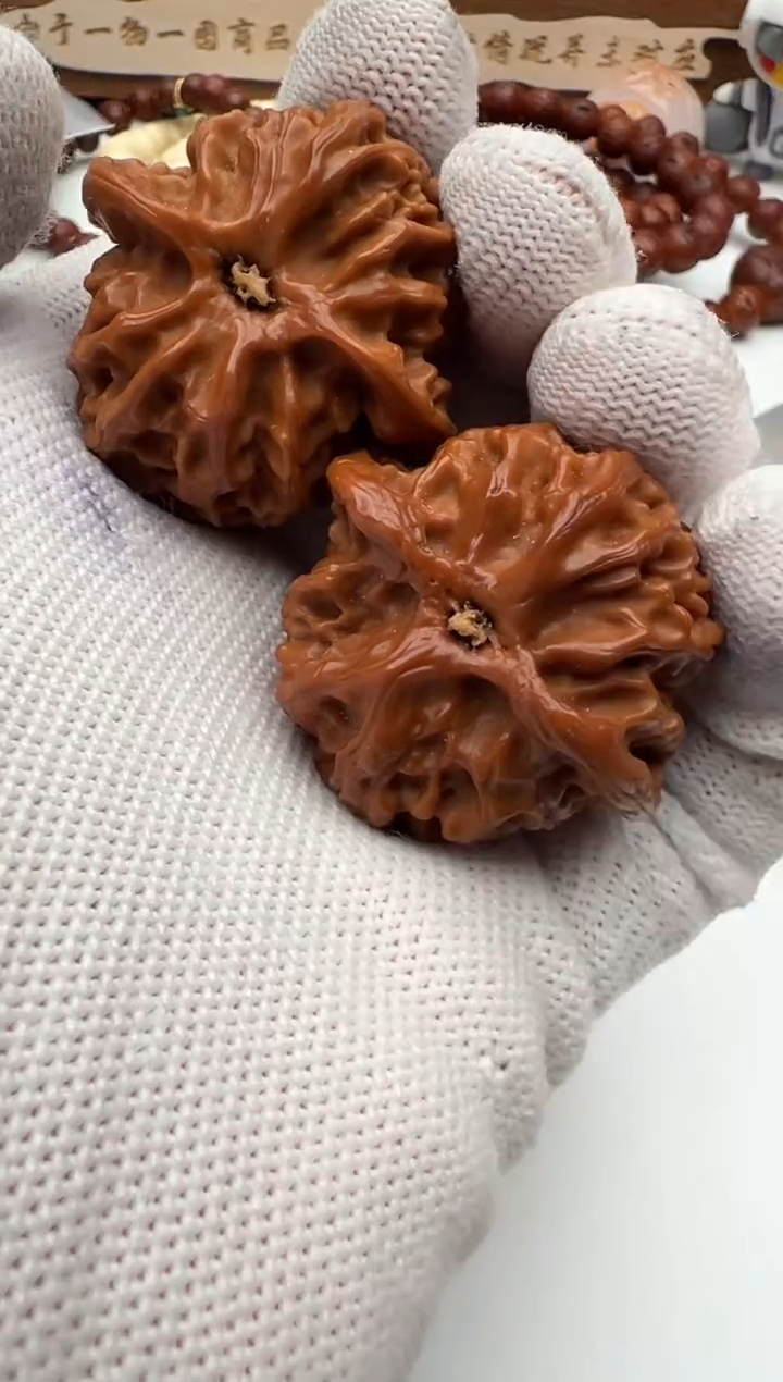 【闪购商品】文玩核桃把件文玩核桃