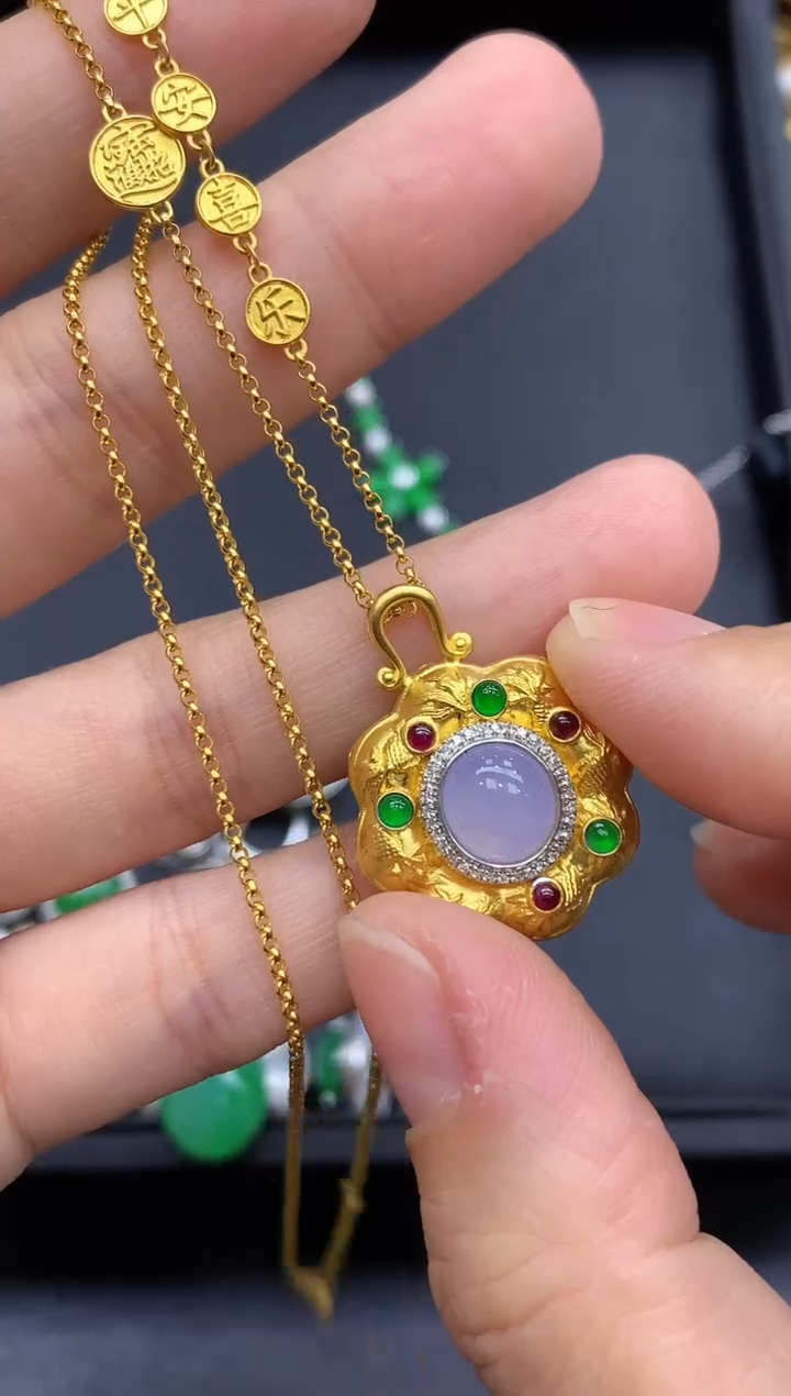 颈饰18K金镶嵌翡翠725-中国好珍宝