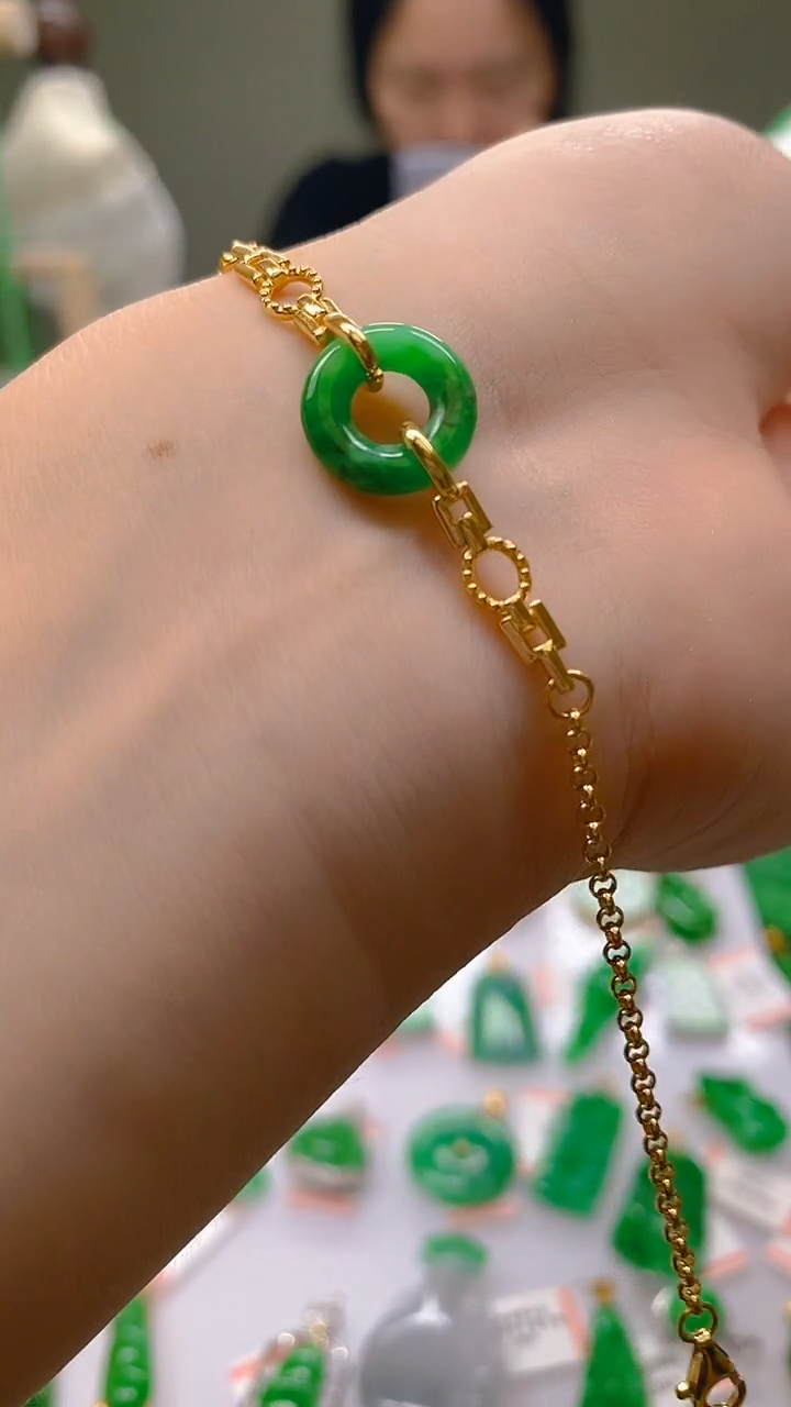 【闪购商品】翡翠未镶嵌颈饰 新号开播，全场乱卖