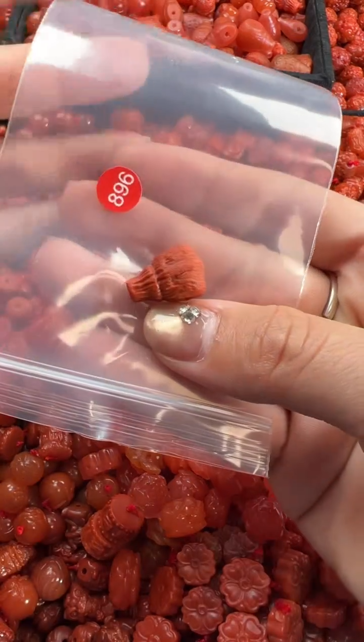 【闪购商品】南红玛瑙未镶嵌吊坠(不含链)2