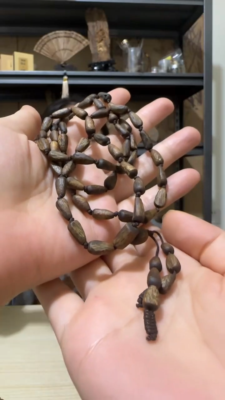 【闪购商品】沉香手串5号张勺子树心油多圈手串10克+