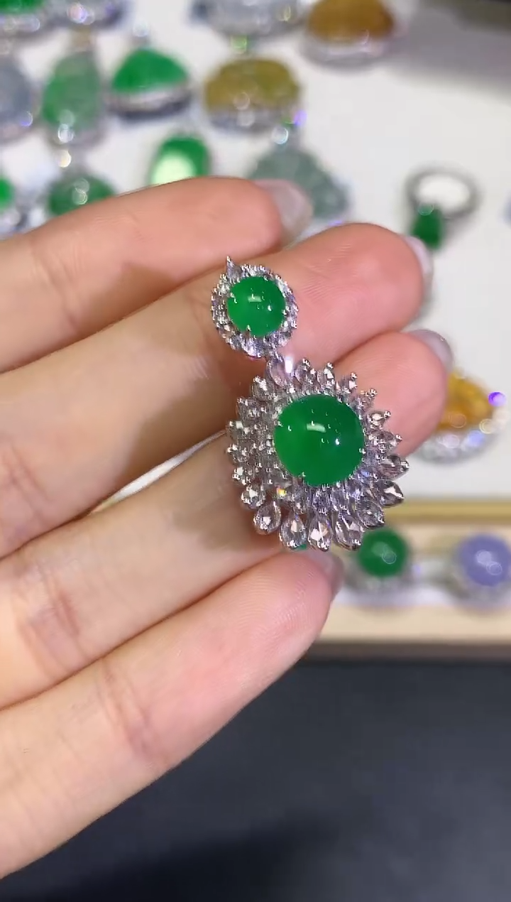 【闪购商品】翡翠颈饰18K金镶嵌团购40