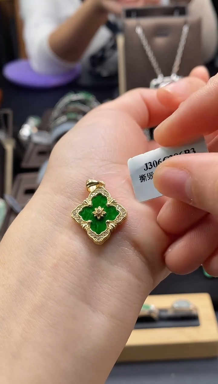 颈饰银S925镶嵌翡翠19246多样性发一