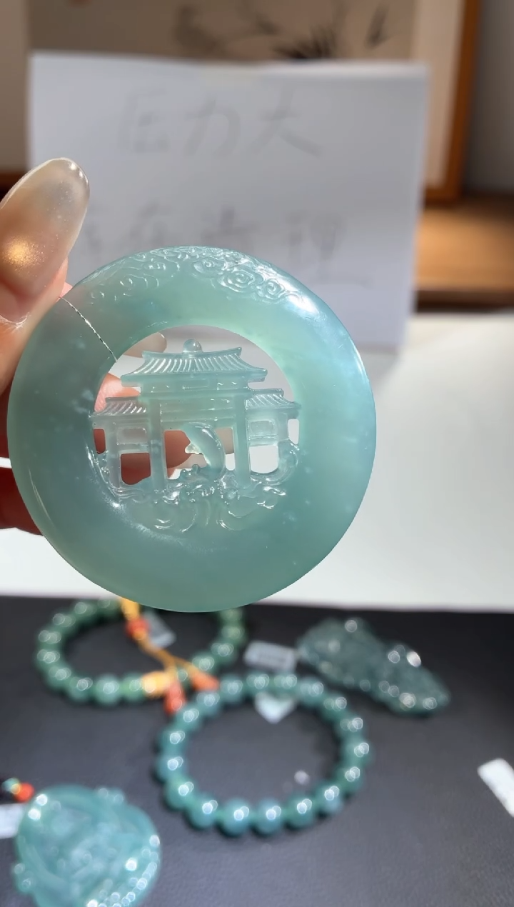 吊坠(不含链)未镶嵌翡翠天然翡翠A货