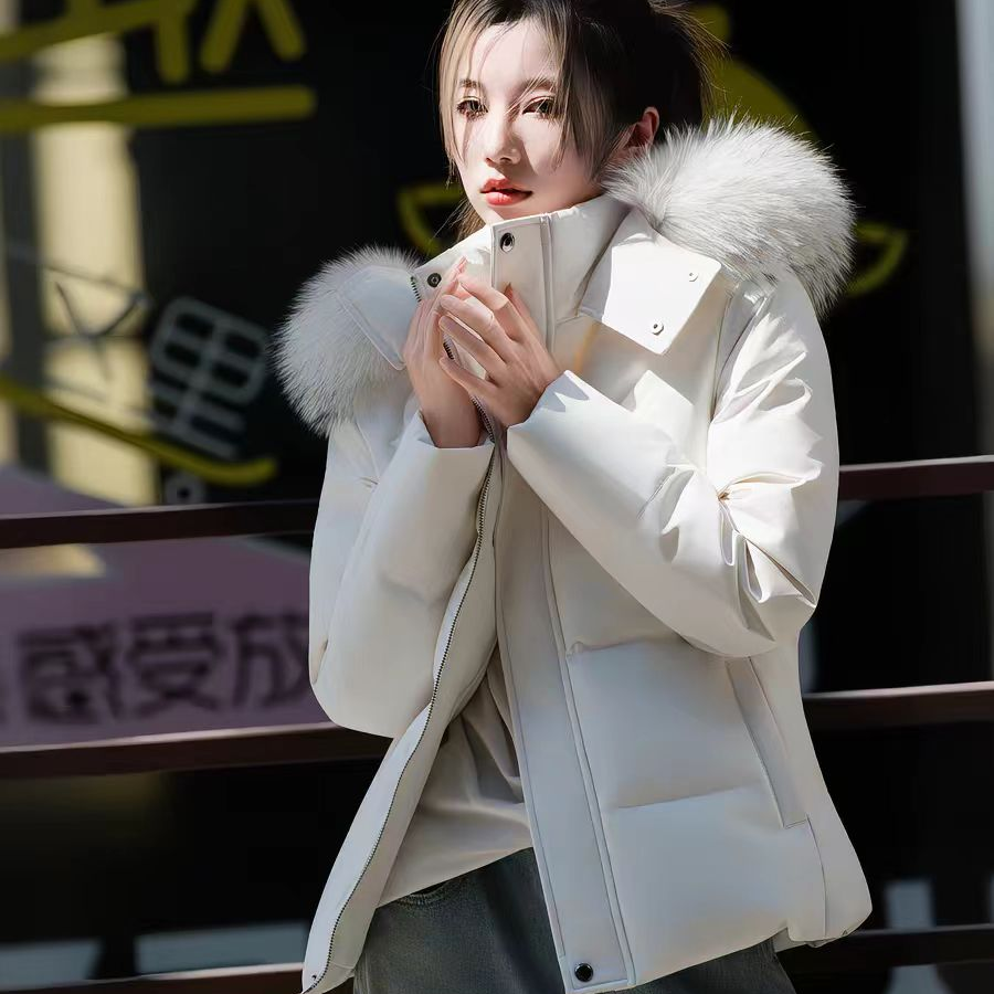 轻奢貉子大毛领收腰版羽绒服女短款2025新款秋冬加厚修身保暖外套
