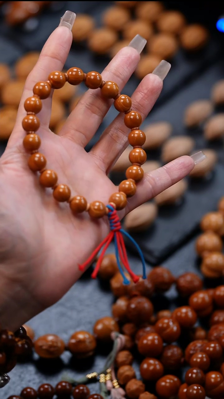 手串橄榄核勿*。橄榄核