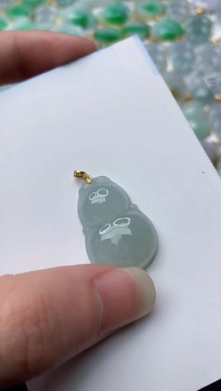 【闪购商品】翡翠颈饰18K金镶嵌49.........