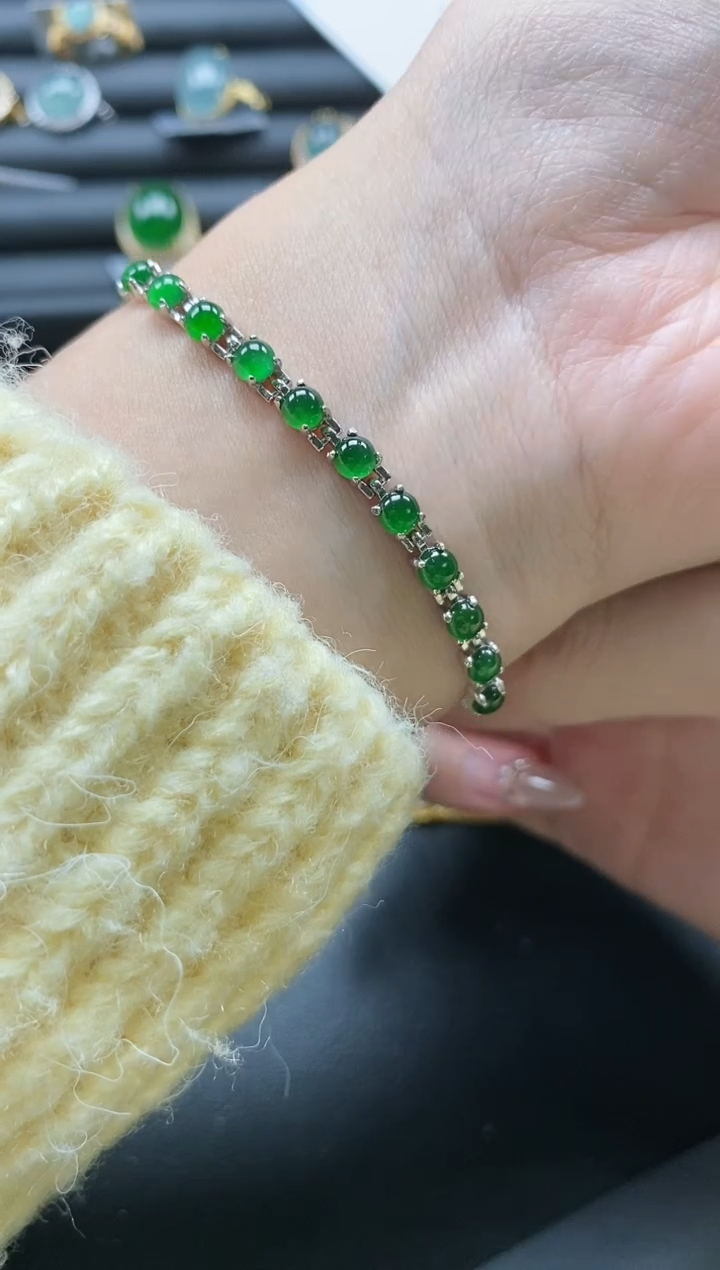 【闪购商品】翡翠戒指银S925镶嵌51151