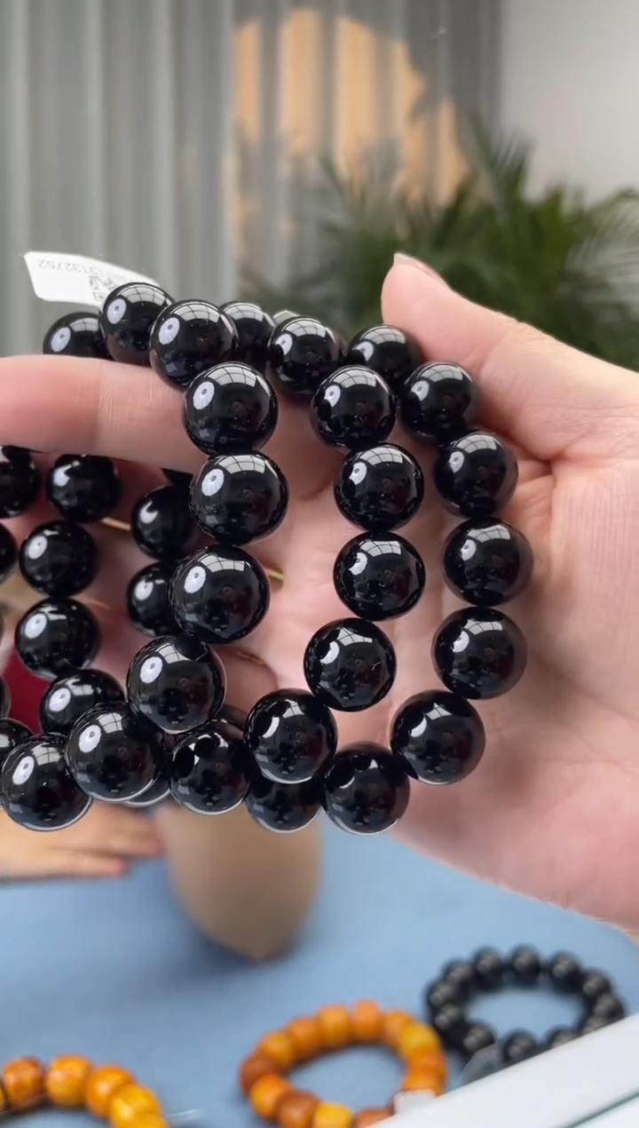 【闪购商品】琥珀珠宝奇石未镶嵌假一罚十，多样性发一件022.13