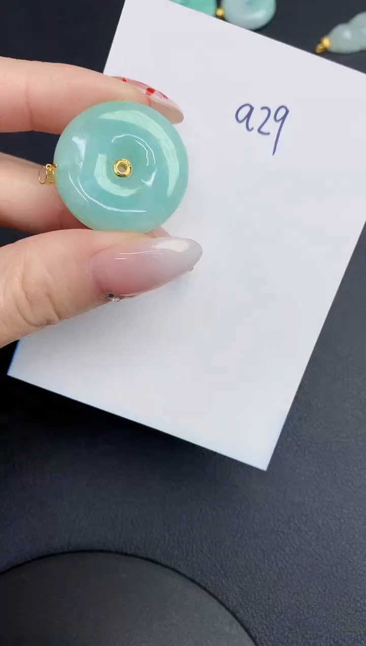 【闪购商品】翡翠颈饰18K金镶嵌000000000000