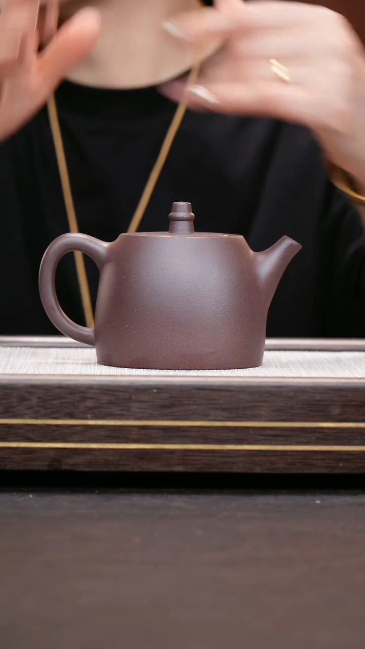 茶壶紫砂四号井底槽清  汉掇