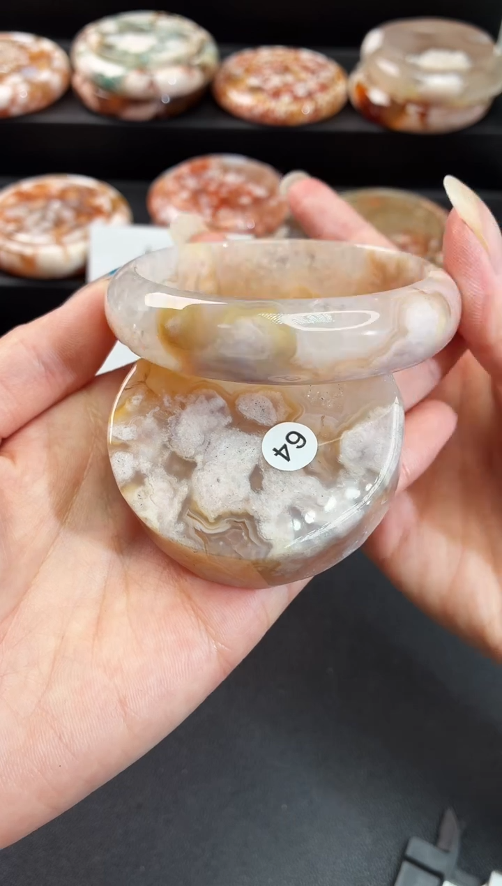 手镯玛瑙/玉髓未镶嵌石英质玉59圈58/59带(赠送镯心)