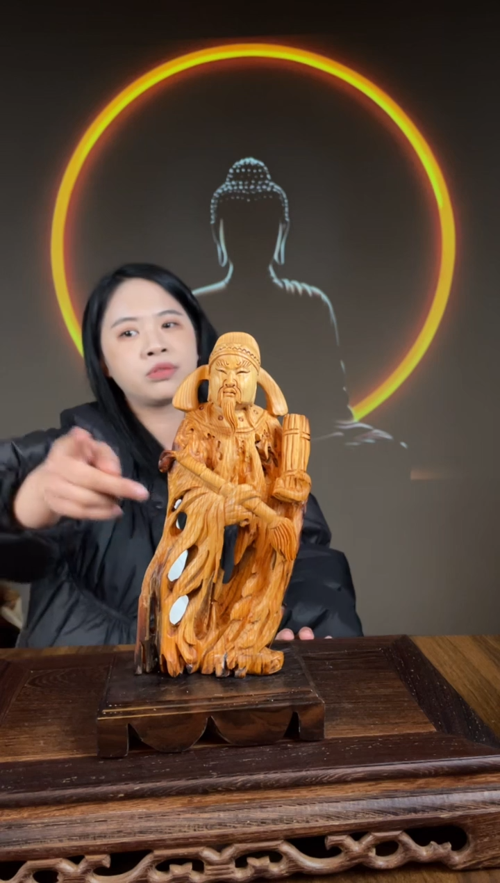 【闪购商品】柏木（崖柏）手工摆件,先抢先得!