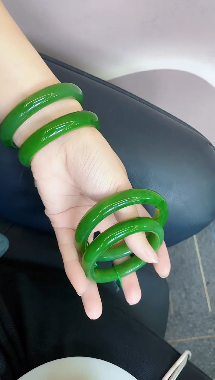 未镶嵌手镯和田玉多样性发一54-61+